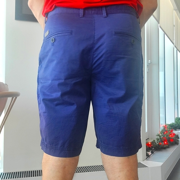 Hugo Boss mens shorts - Picture 1 of 4